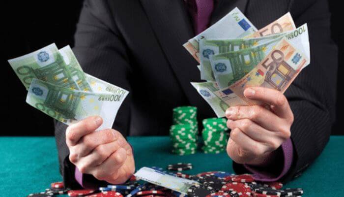Top 4 Hạng Mục Casino Game Hấp Dẫn Nhất 2022 3 Chia sẻ kinh nghiệm chơi game trực tuyến trăm trận trăm thắng